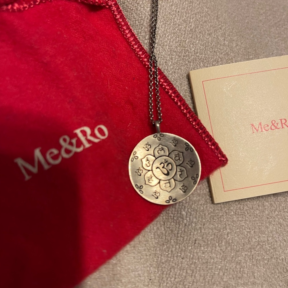 Me&Ro Sterling Silver Chakra flower pendant